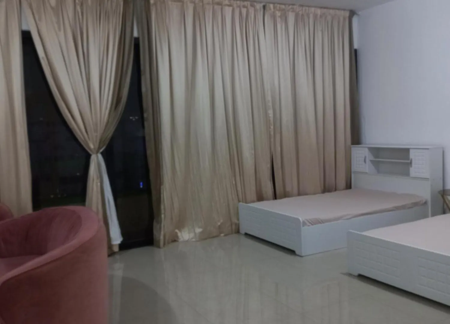 Dos #Family Room Away Fr0M Home Abu Dhabi 0*,  United Arab Emirates
